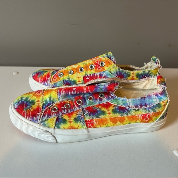 Corkys Tie Dye Shoes - Picture 3 of 10